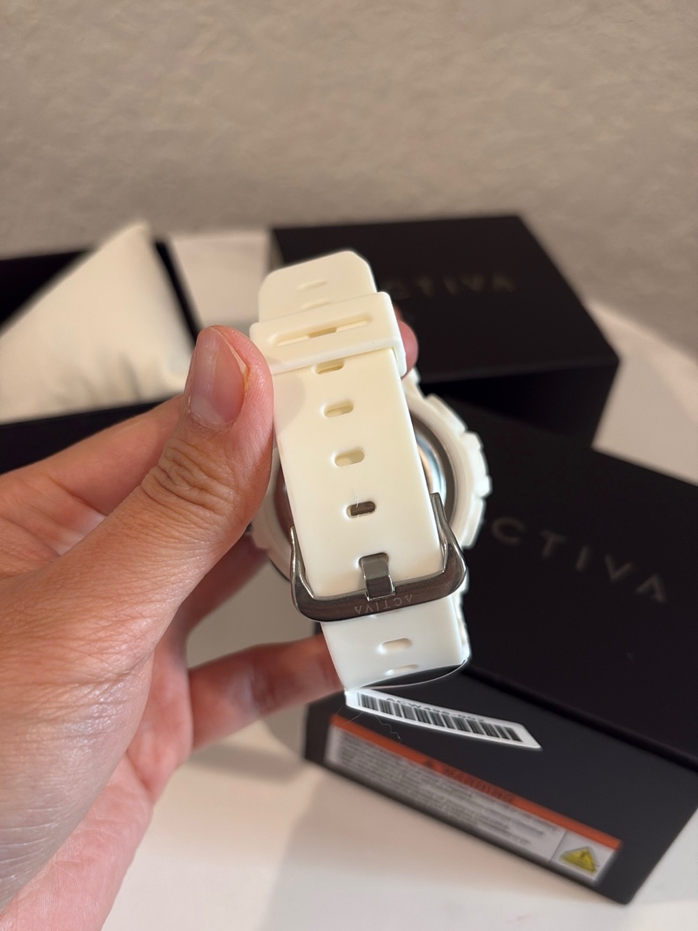 Activa Pixel X Invicta Digital Men's Watch - 50mm. White NWT - Picture 3 of 8